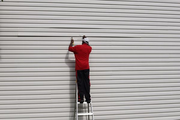 Loose Siding Repair in Pleasanton